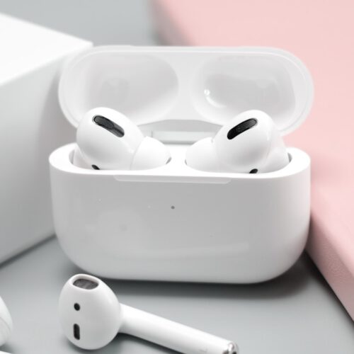 Apple AirPods Pro 2 (USB-C) Apple AirPods Pro 2 (USB-C)